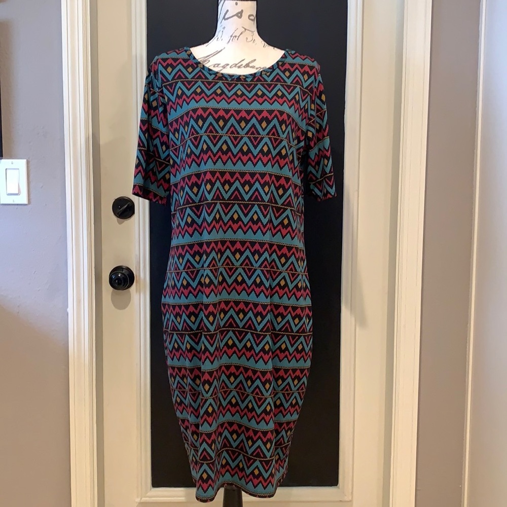 EUC LuLaRoe Julia Dress. 2XL
